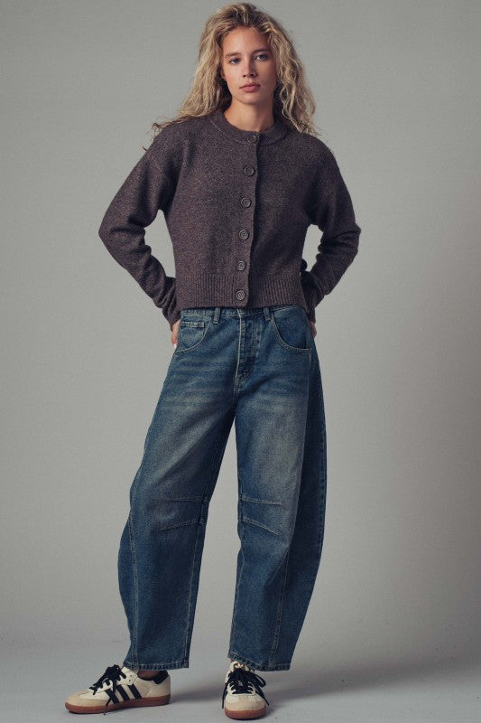 Distressed Barrel Jeans