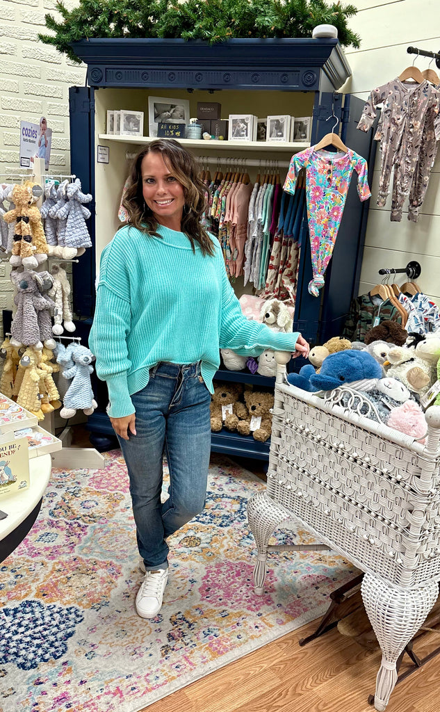 Washed Oversized Cropped Sweater